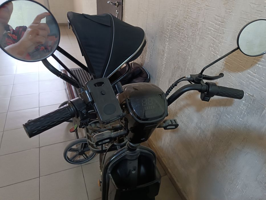 Продам скутер срочно