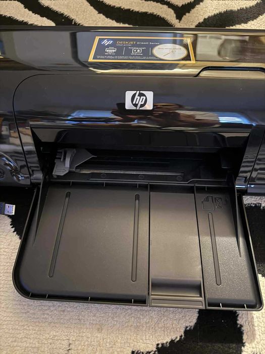 Принтер HP Deskjet D1660 Series