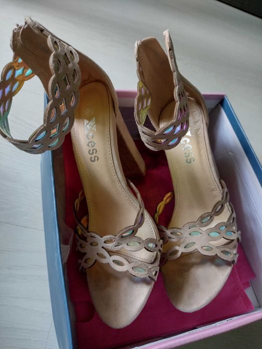 Дамски сандали велур