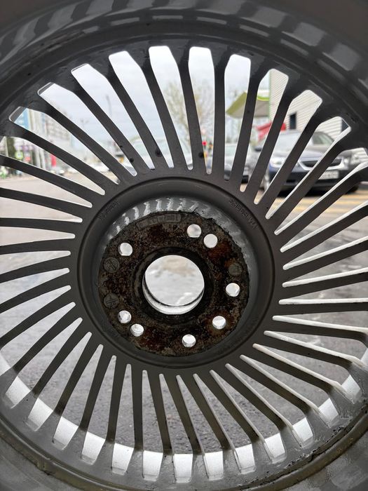 Литые диски размер 18