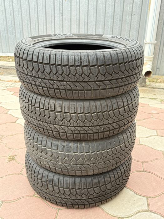 Продам шины зимние Шеstlake R16