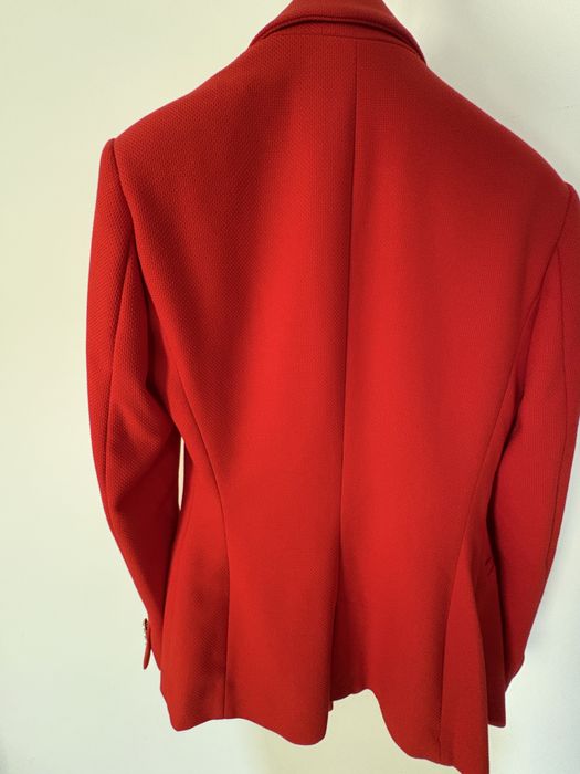Sacou Zara Rosu cu butoni