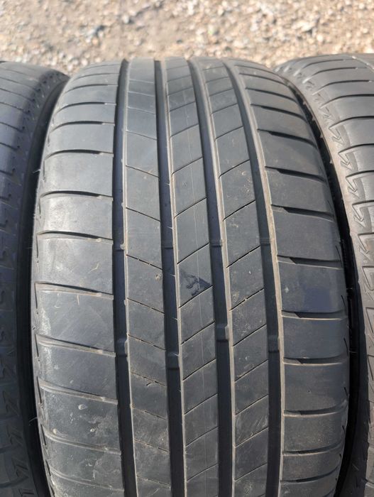 SET 4 Anvelope Vara 225/40 R18 BRIDGESTONE Turanza T005 92Y