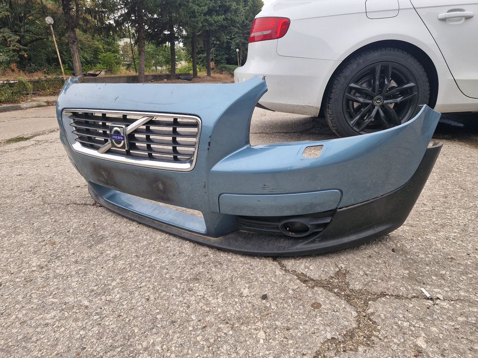 Предна броня за VOLVO C30
