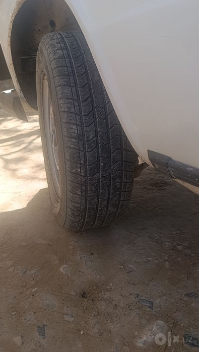 Jiguli 2103 sotiladi