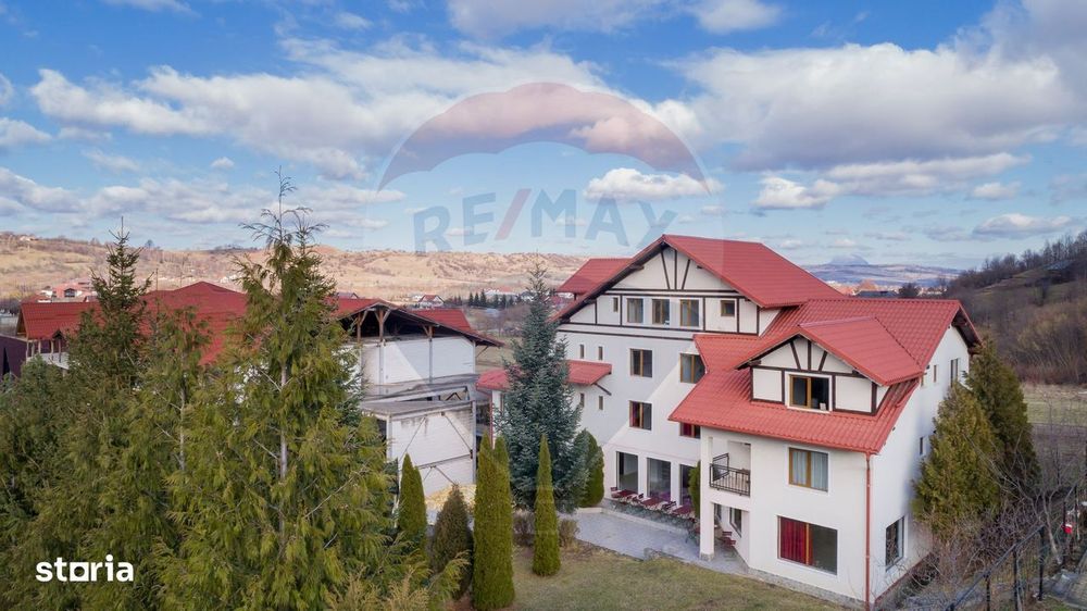 Complex turistic + restaurant la intrare Bran – 47 camere 11.627 mp