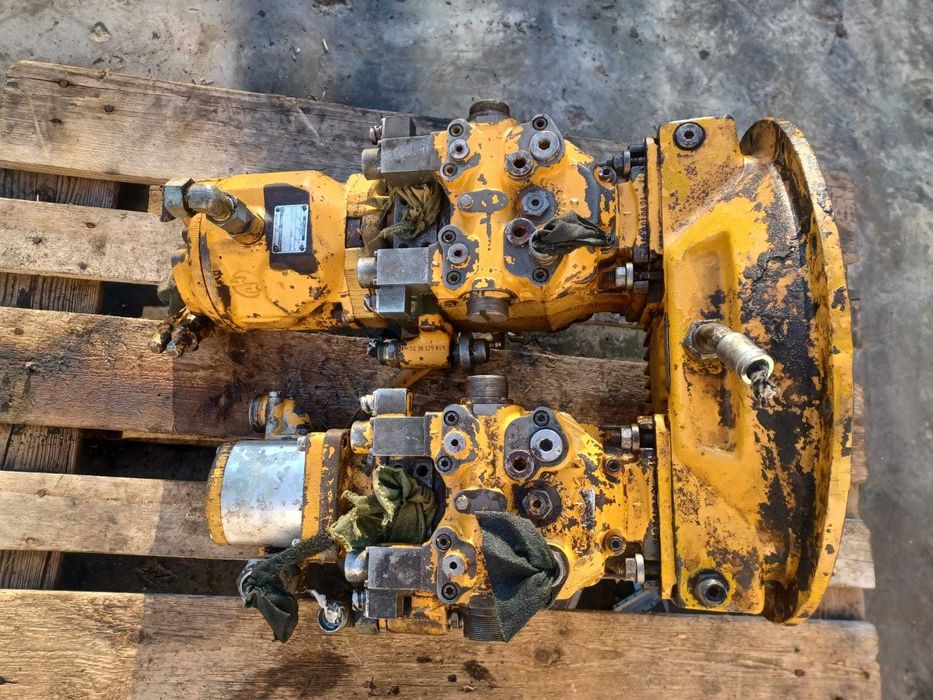 Pompa hidraulica buldozer Liebherr 712 , 722 , 732