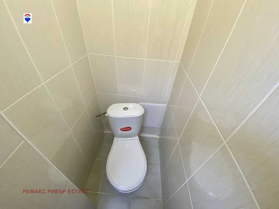 Продава се Двустаен апартамент в Русе, Чародейка - Юг - 68 кв.м за 1117 €/кв.м - Снимка #6