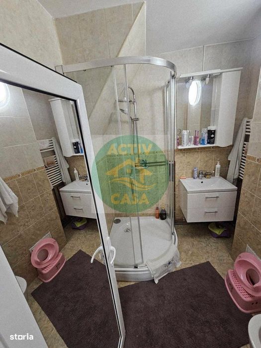 Apartament modern cu 3 camere, mansardă amenajată și terasă spațioasă!