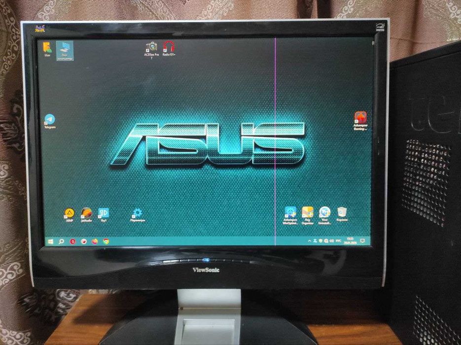 Системный блок смонитором.