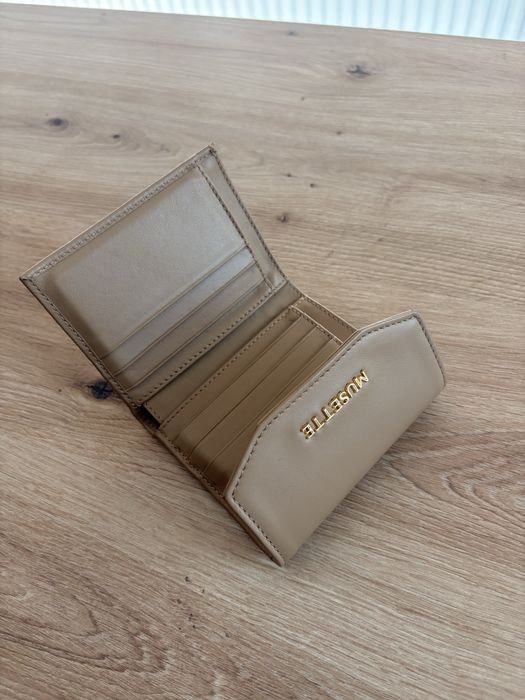 Portofele Musette