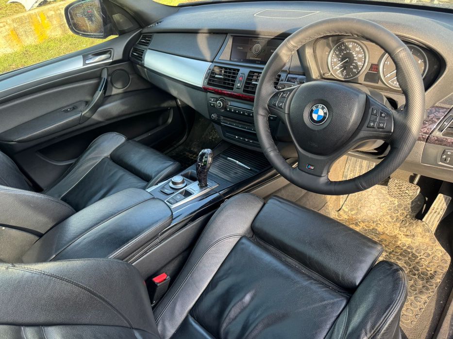 Dezmembrez bmw x5 e70 pack M