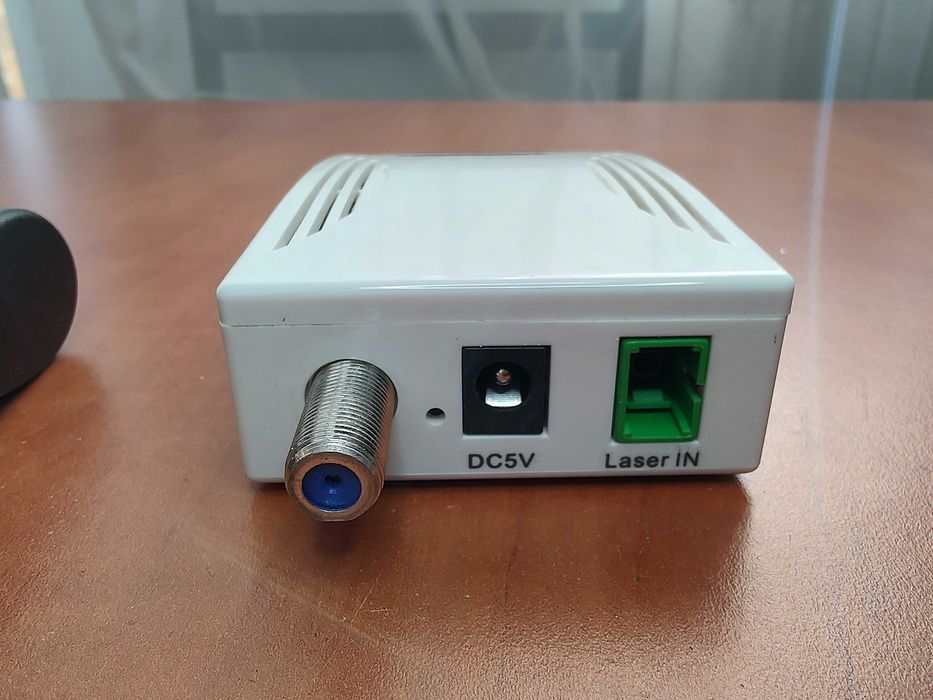 Receptor optic FTTH/CATV FWR-8610GSD FWR-1000GSD Cablu TV Fibra optica