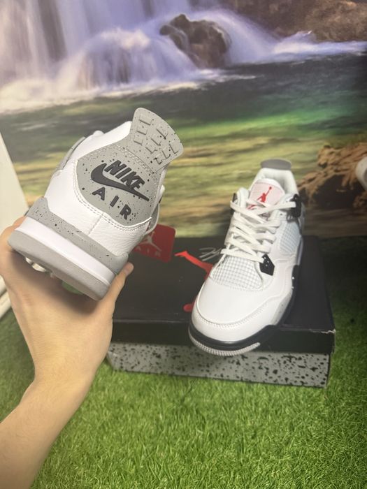 Jordan 4 White Cement
