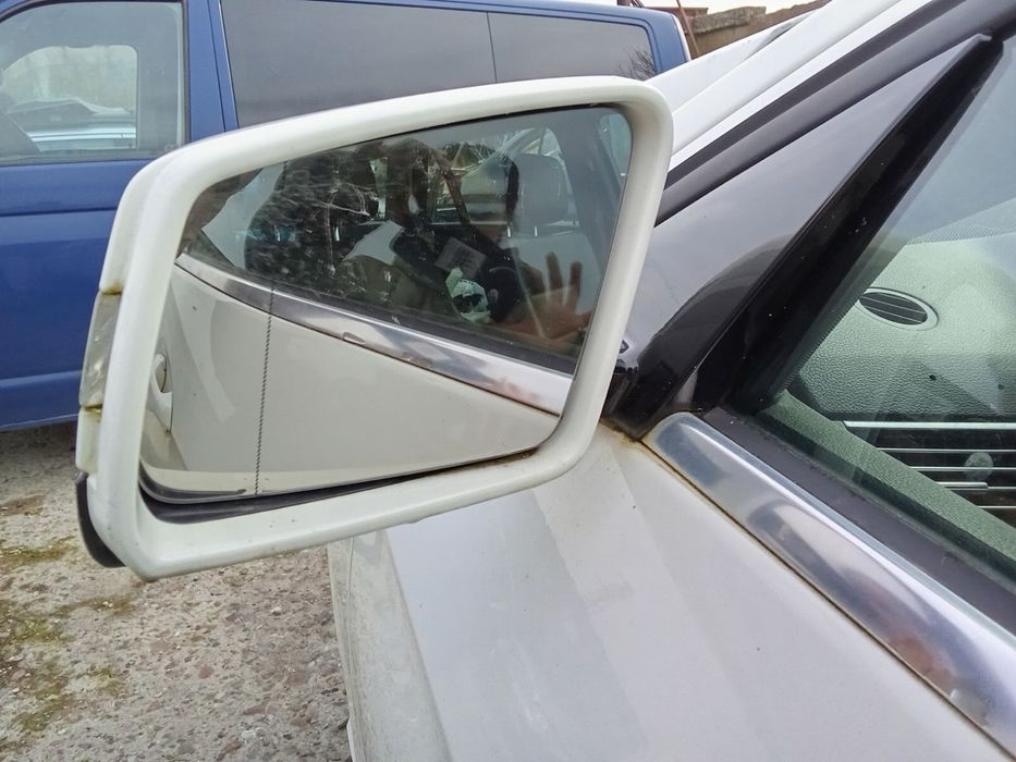 Странично ляво огледало за Mercedes E - Class 212