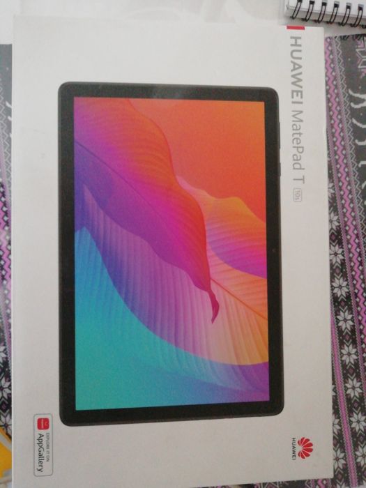 Продам планшет HUAWEI.