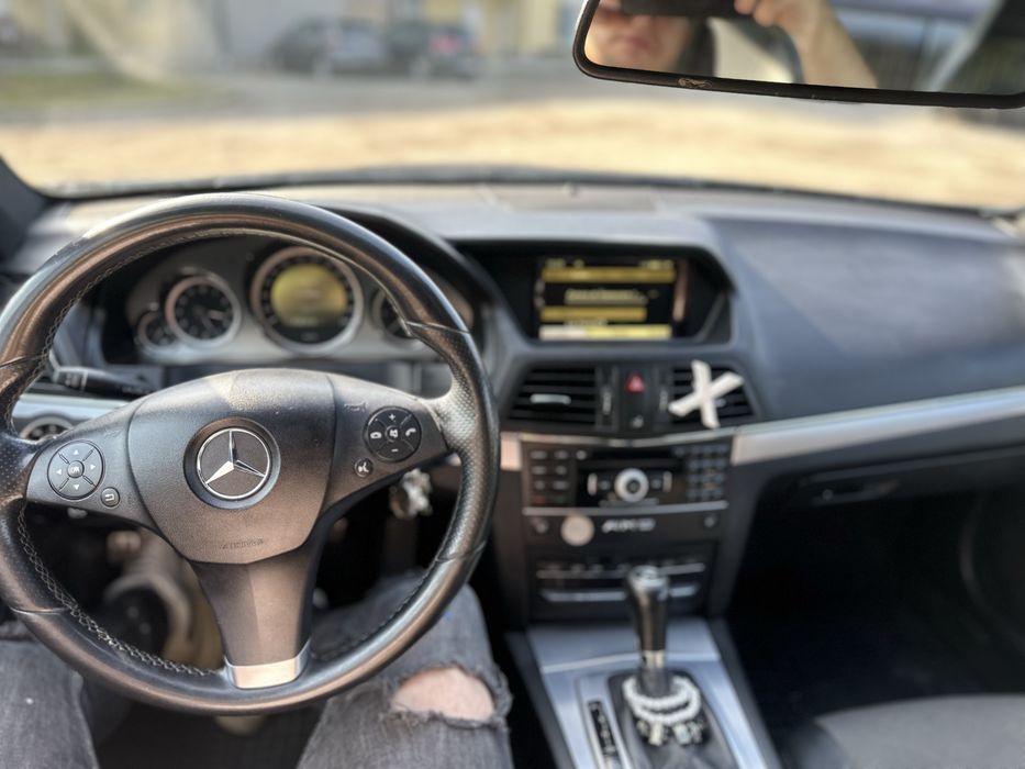 MERCEDES-BENZ E-Class 2010 — imagine 2