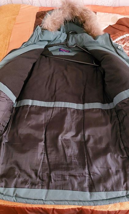 Продам зимнюю куртку