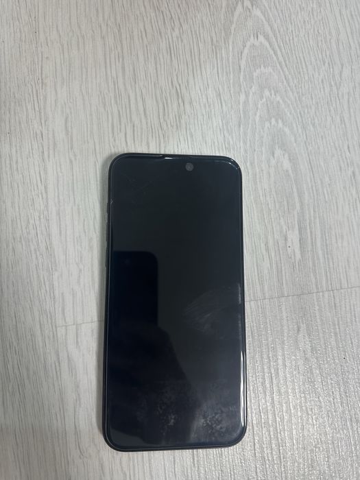 Продам Iphone 15 pro max 1 Tb батарей 80%
