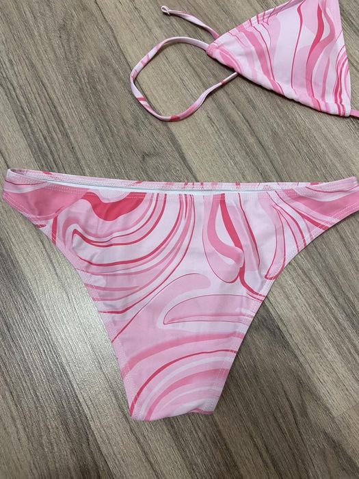 Чисто нов бански в 3 части