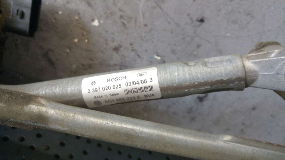 Ansamblu stergator motoras vw polo 9n 3397020625 6q1955023e 6q1955119a