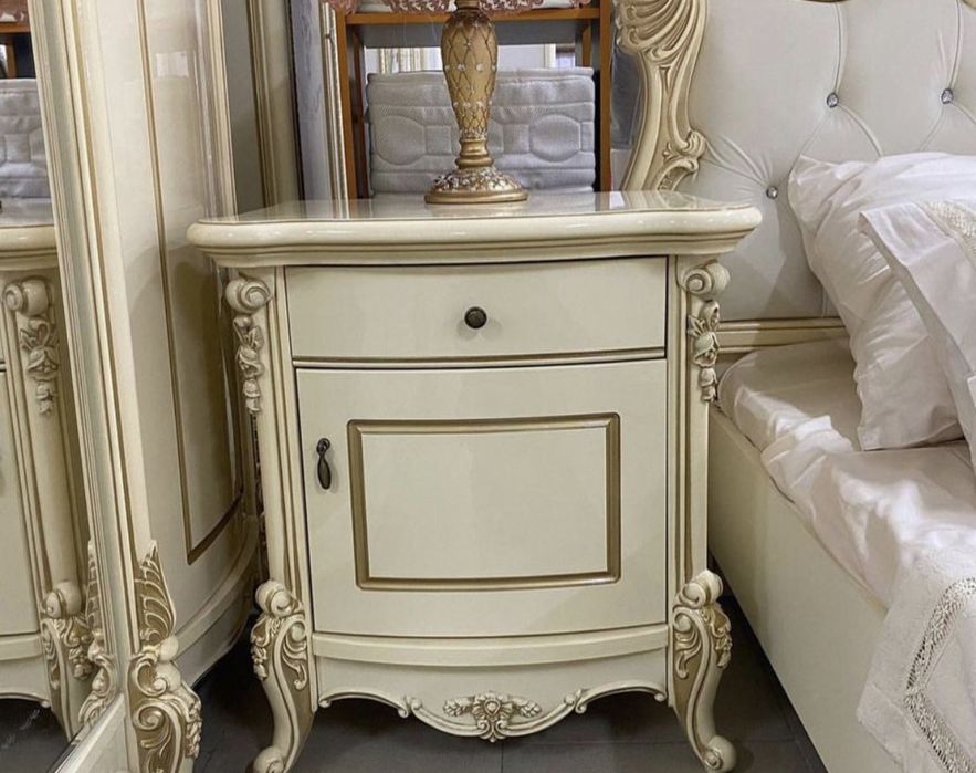 Спальный гарнитур Лорена