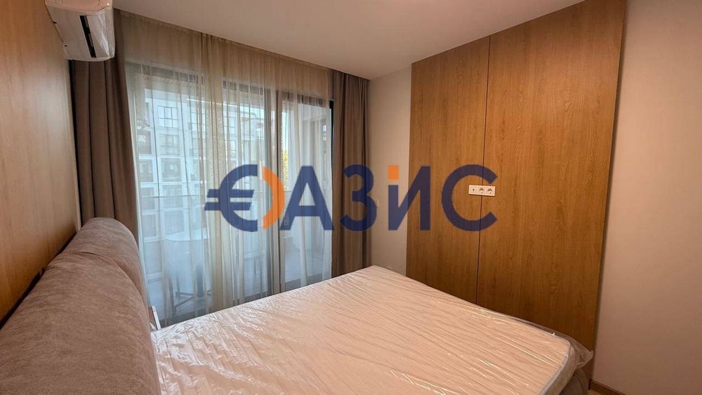 Продава се Двустаен апартамент в к.к. Слънчев бряг - 60 кв.м за 1917 €/кв.м - Снимка #4