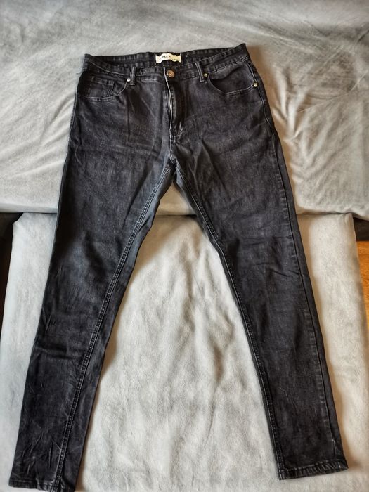 5 чифта дънки (32 и 33) 1 чифт панталон