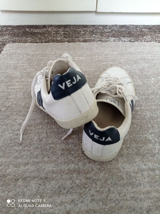 Veja естествена кожа дамски маратонки ,кецове