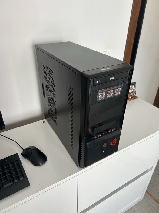 Геймърски компютър