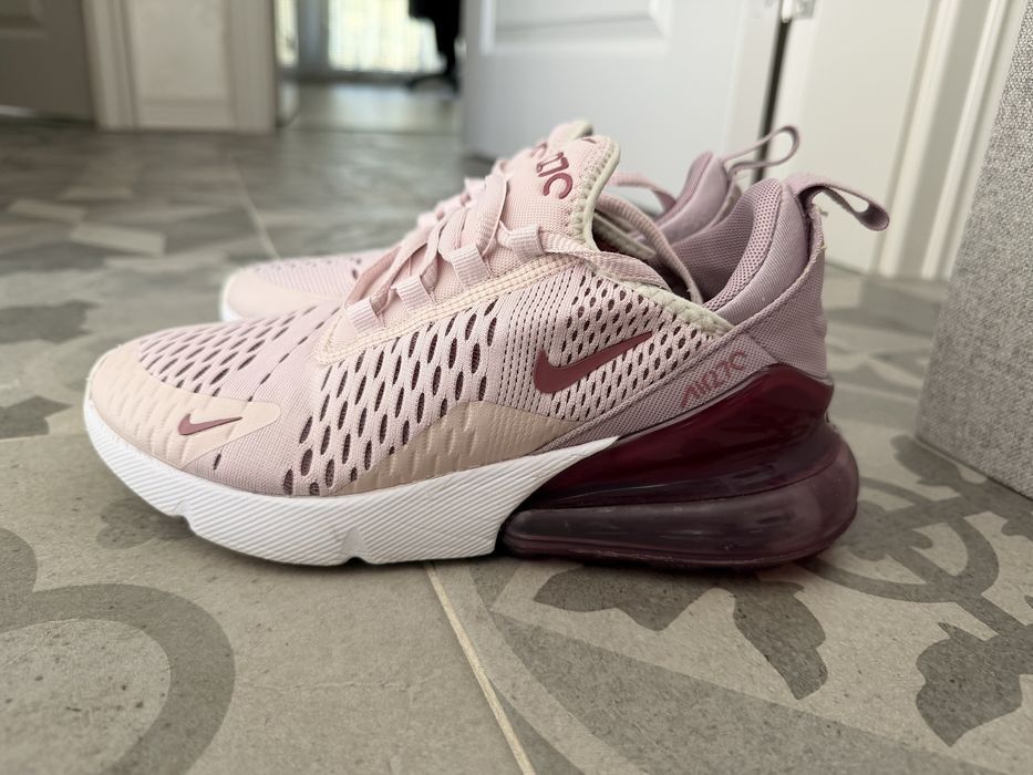 Спортни обувки Nike
