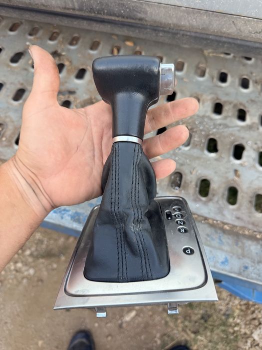 Nuca maneta schimbator viteze piele DSG cutie automata vw passat b6 CC