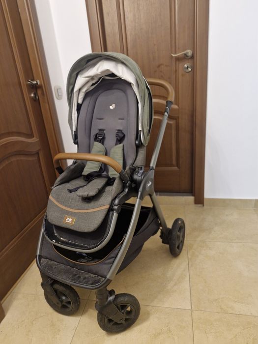 Vând carut Joie Signature  finiti i3 in 1