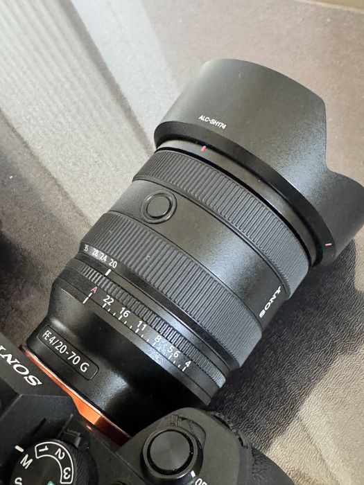 Продам Sony FE 20-70mm f/4 G в отличном состоянии