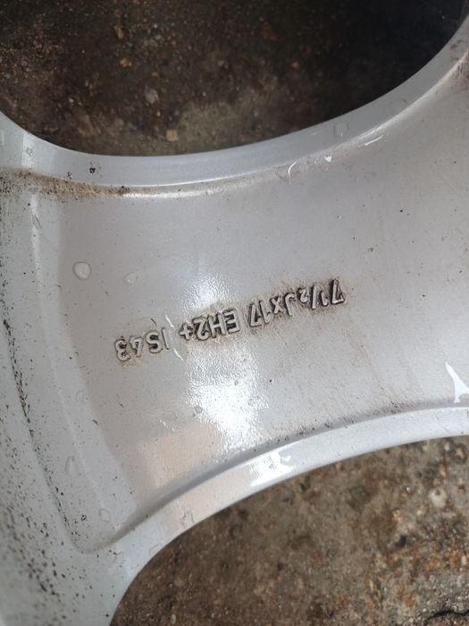 Jante aluminiu BMW  R 17 5x120 cu anvelope vară