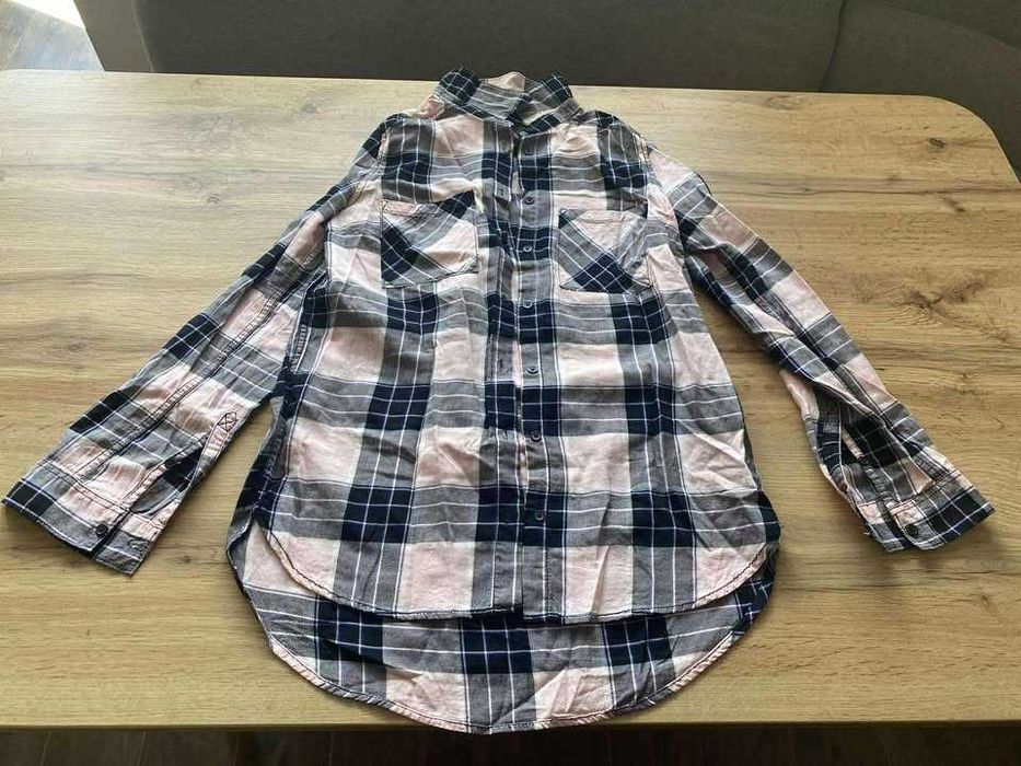 8 броя дамски ризи