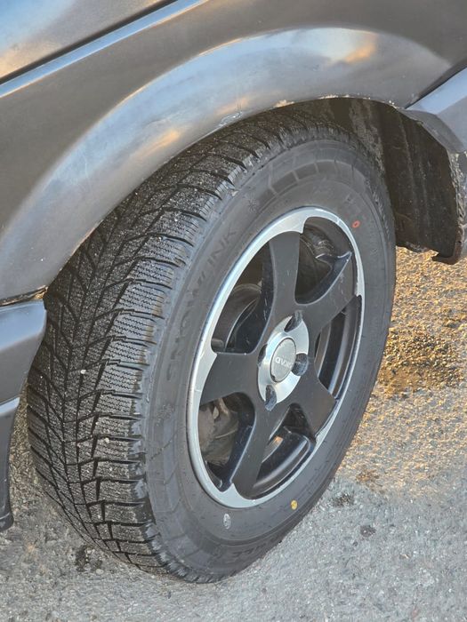 Продам машину ...