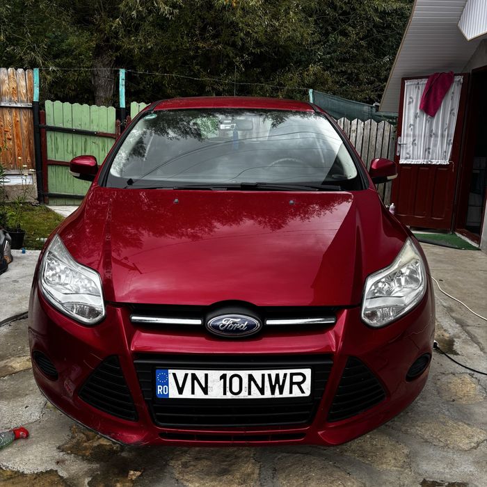 Vând mașină Ford Forcus an 2012