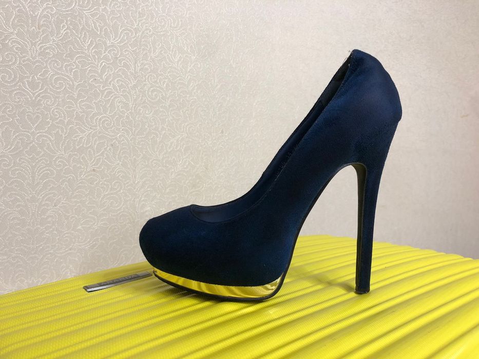 Обувь сапоги женские