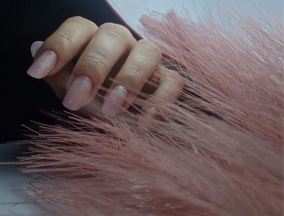 Unghii cu gel Pitesti