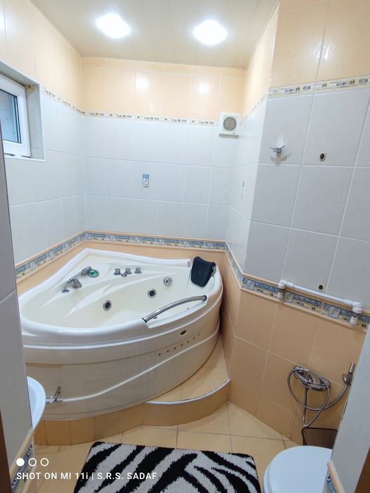 3 комнатная Шота Руставели парк Бабура Цветочный базар