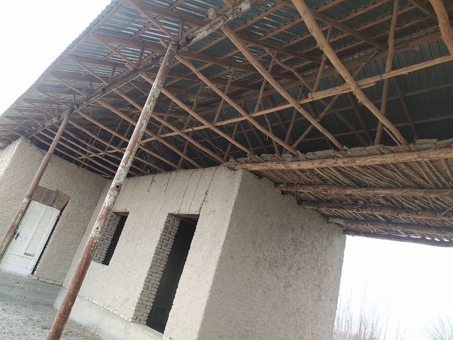 12 сотих ховли сотилади