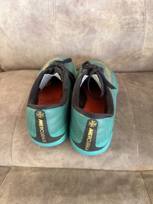 Nike футболни обувки