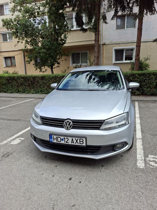 VOLKSWAGEN Jetta 2011 — imagine 2