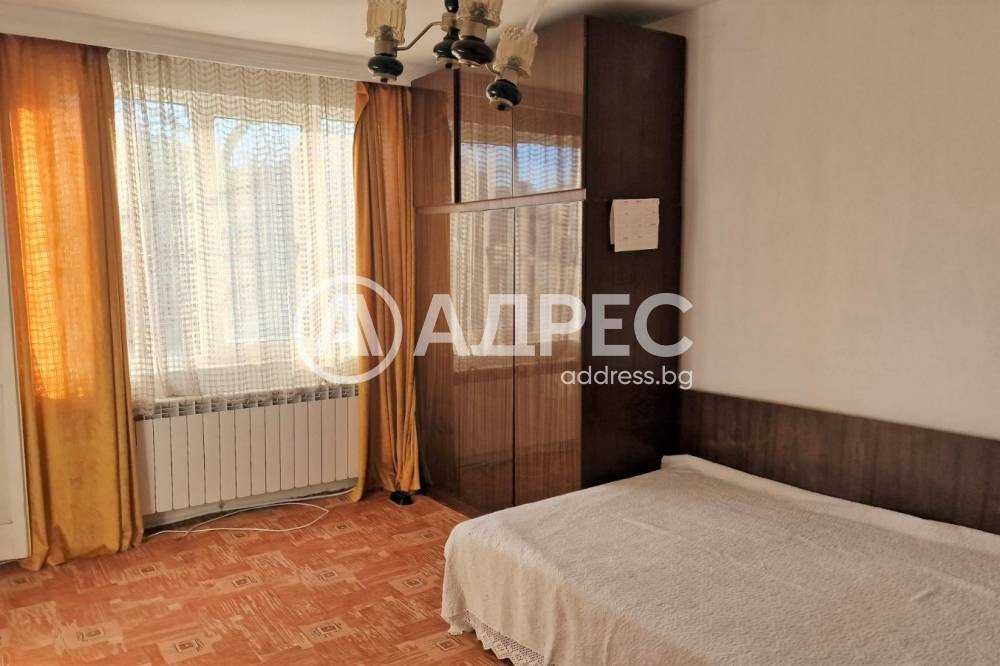 Продава се Многостаен апартамент в Разград, Център - 126 кв.м за 1053 €/кв.м - Снимка #3