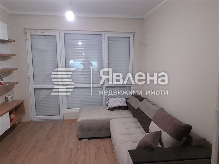 Продава се Тристаен апартамент в Пловдив, Кючук Париж - 81 кв.м за 2099 €/кв.м - Снимка #1