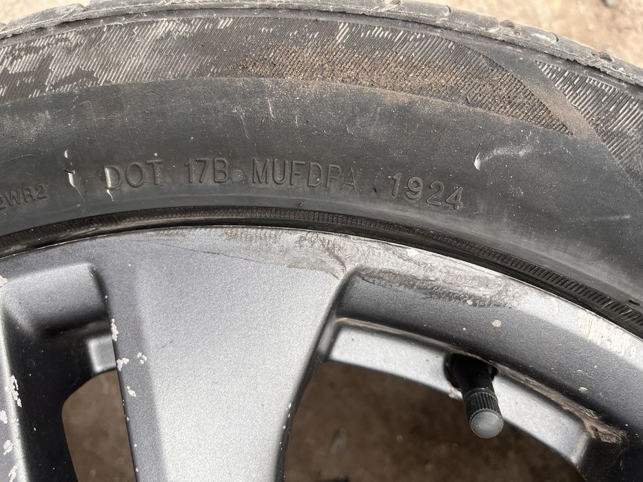 Джанти с гуми  17-ки Мерцедес Е клас W212