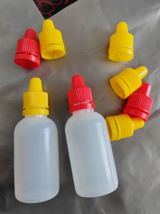 Бутылочки полимерные 30 мл. С дозатором.