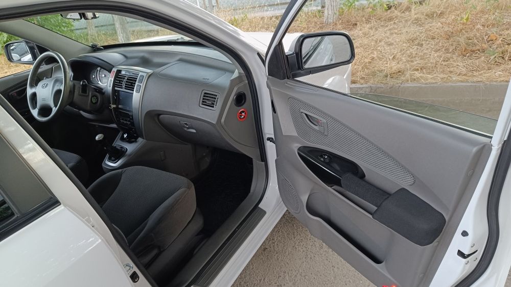 Hyundai Tucson 2009, 4 WD