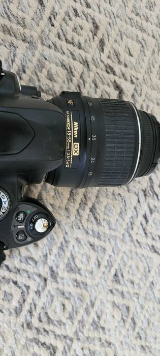 Фотоапарат Nikon D60
